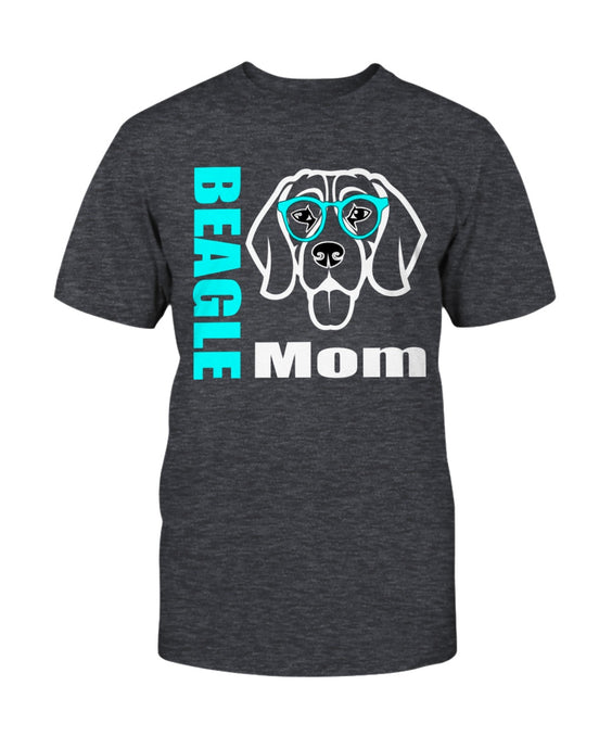 Beagle with Glasses Dog Mom Unisex T-Shirt