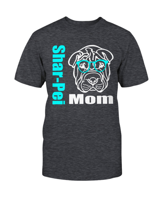 Shar-Pei Mom with glasses Bella + Canvas Unisex T-Shirt